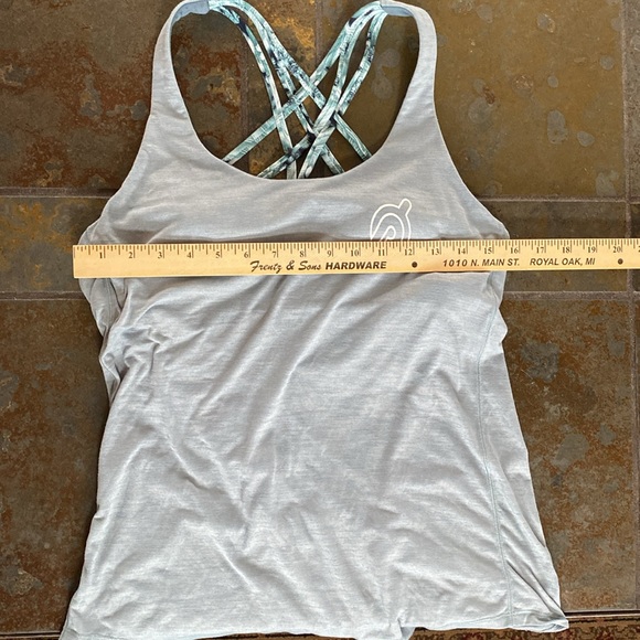 LULULEMON Athletica Tank Top / Bra Combo ~ SLAY THE STUDIO Size 8 ~ Medium - Picture 10 of 12